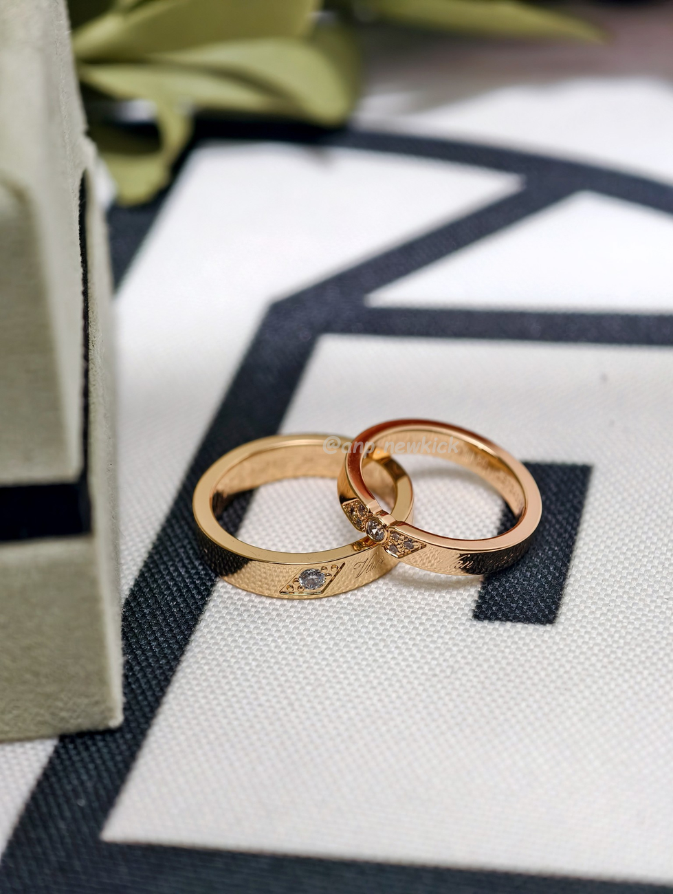 Vintage Alhambra Ring (12) - www.newkick.org